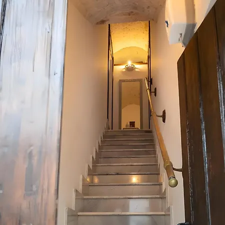 Апартаменты Dimora Conte, *